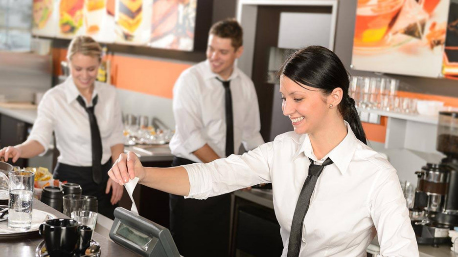 Дисциплина сотрудников ресторана: нужно ли их штрафовать за недочеты в работе?